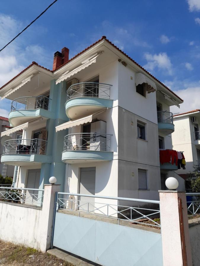 Dominikis Appartment Néa Péramos Zewnętrze zdjęcie