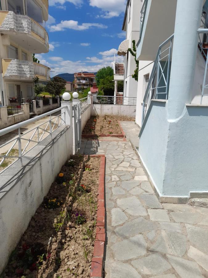 Dominikis Appartment Néa Péramos Zewnętrze zdjęcie