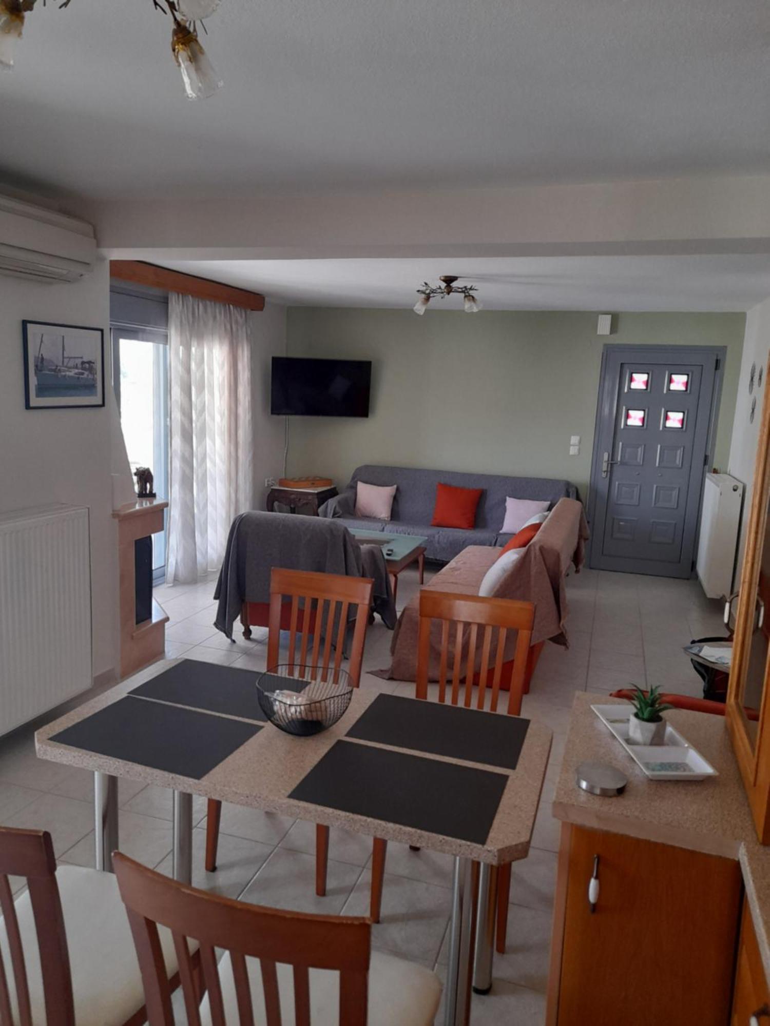 Dominikis Appartment Néa Péramos Zewnętrze zdjęcie